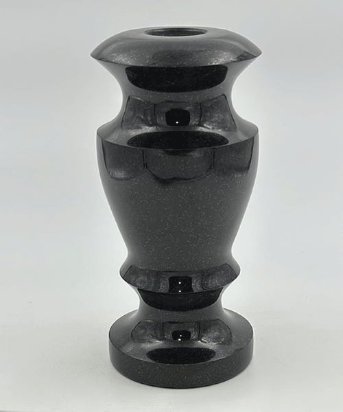 Vaza-8
